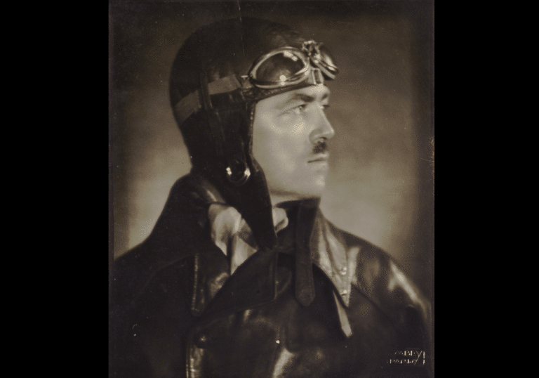 Portrait de Paul Lemée dans « Recueil de la Société Civile d’aviation d’Évreux »